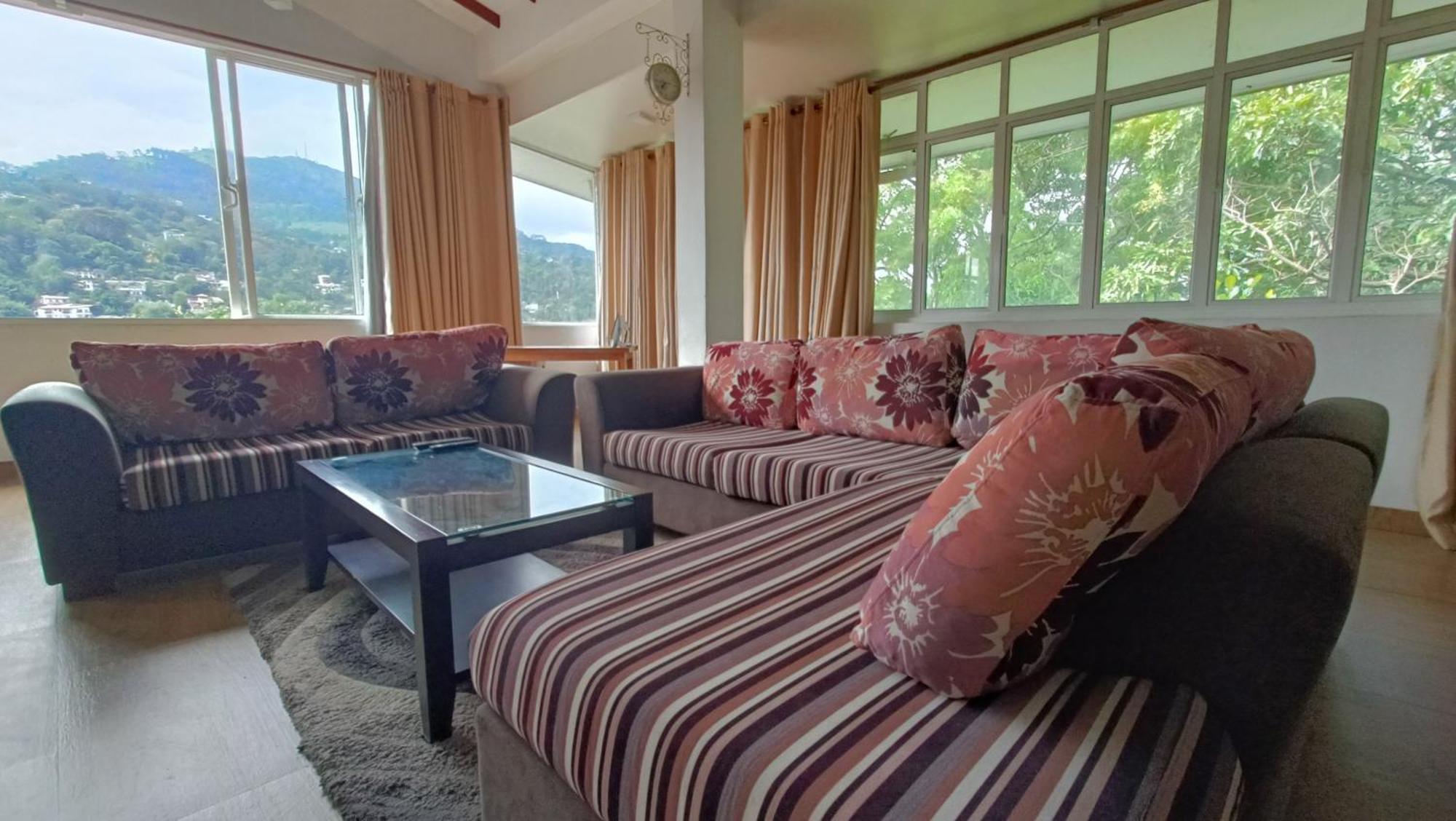 Smile Hub Kandy -Youth Hostel- Bilik gambar